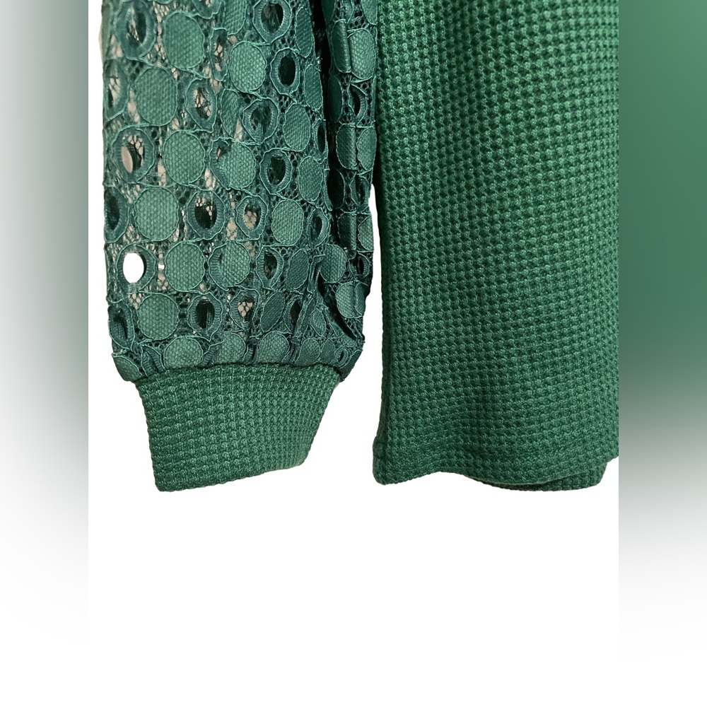 Iwollence Emereld Green Long Sleeve Waffle Blouse Lace Sleeves NWT! Small - Picture 3 of 9